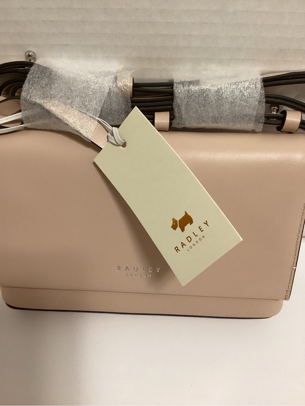 RADLEY LONDON Blush Pink Leather Crossbody Bag NWT - Picture 2 of 16
